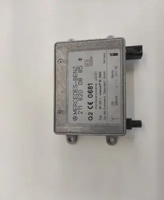 Mercedes-Benz E W211 Bluetooth antenna 2118200885