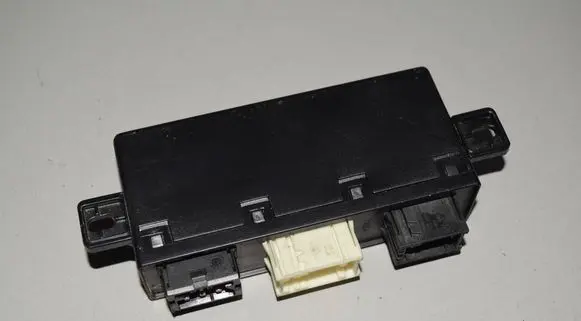 BMW 5 E39 Door control unit/module 8378773
