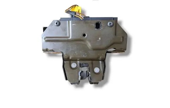 Opel Vectra C Tailgate/trunk/boot lock/catch/latch 13178192