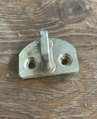 Renault Master III Rear door lock loop/hook striker 122rb