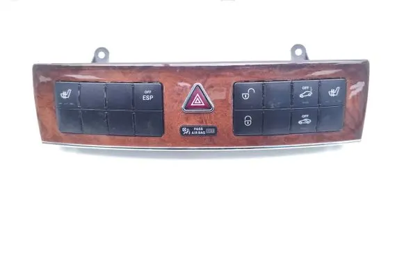 Mercedes-Benz C W203 Hazard light switch 