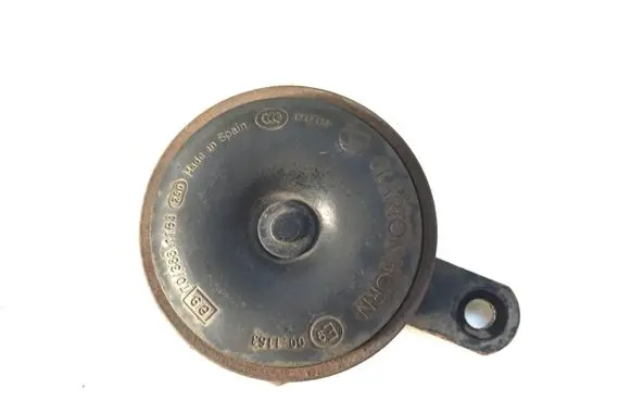 Nissan Juke I F15 Horn signal A046466 001163