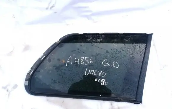 Volvo XC90 Rear side window
