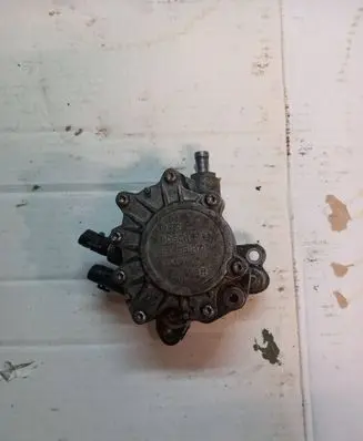 Seat Altea XL Vacuum pump 03g145209