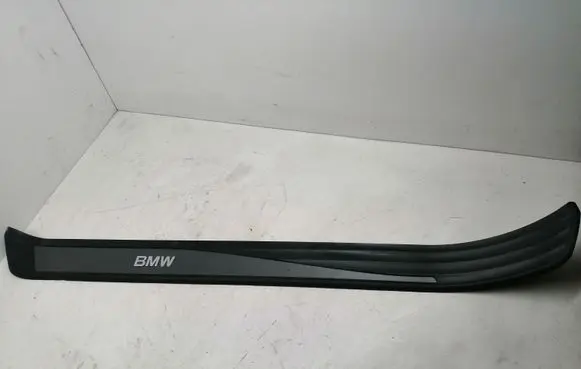 BMW 5 E60 E61 Front sill trim cover 51477034303 51477074509 22339910GE