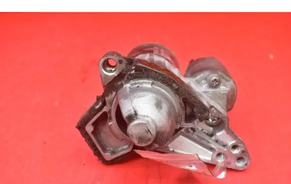 Nissan Micra C+C Starter motor 233004979R