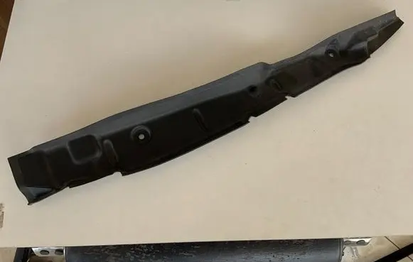 Audi Q5 SQ5 Fender end trim 80A821111