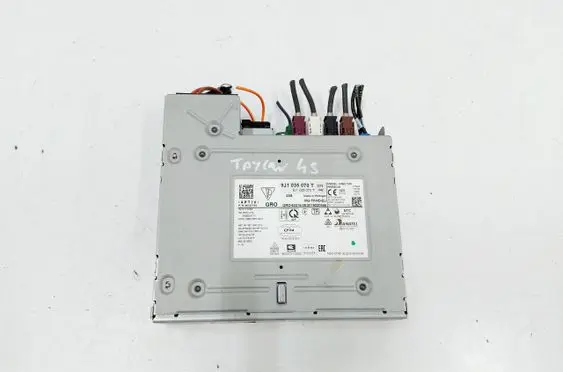 Porsche Taycan 9J1 Navigation unit CD/DVD player 9J1035070T