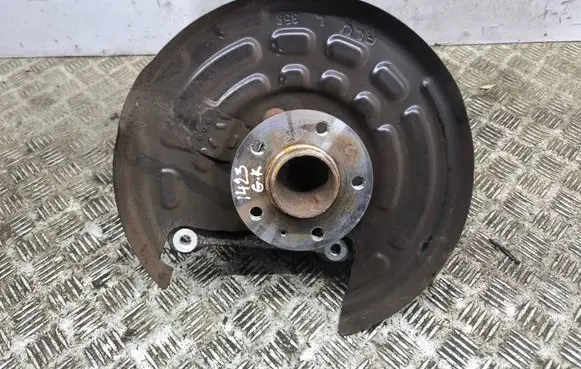 Peugeot 3008 III Rear wheel hub