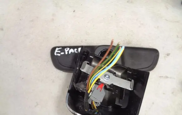 Jaguar E-Pace Rear view mirror (interior) 2354685743135