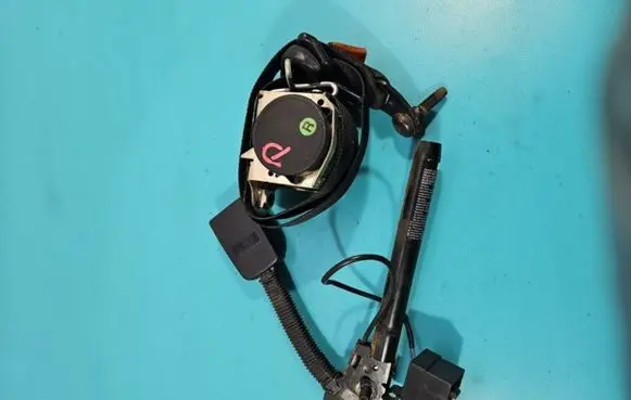 Ford Fiesta Front seatbelt 2S6A-A61208-AC IMPRK1394975