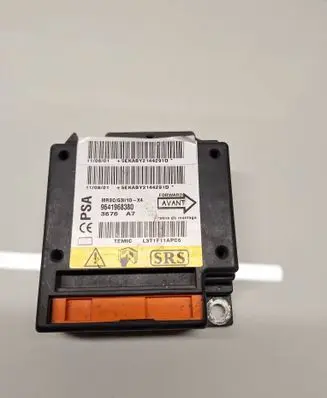 Citroen C5 Door central lock control unit/module 5EKABY2144291D L3T1F11APC6 9641968380