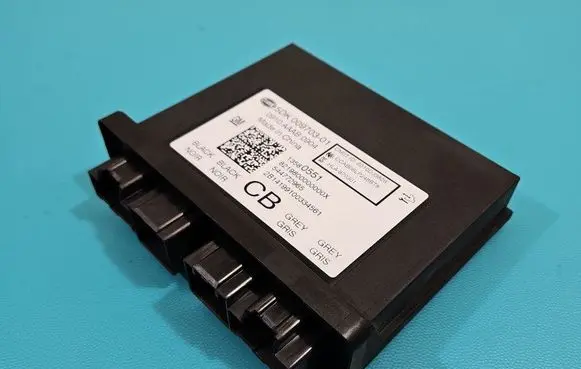Opel Insignia A Central body control module 13580551 IMPRK1447130