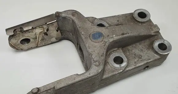 Citroen C5 Engine mounting bracket 9646119980