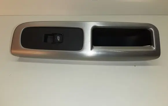 Volvo V50 Electric window control switch 30773214 8663815 97623