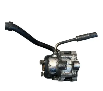 BMW 5 E39 Power steering pump 91208