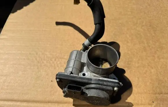 Nissan Micra Throttle body valve SERA52601 K0223