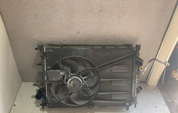 Volvo V40 Radiator set 