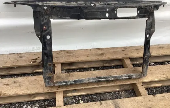 Skoda Fabia Mk2 (5J) Radiator support slam panel bracket 