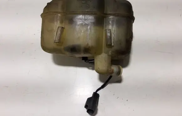 Volvo XC70 Coolant expansion tank/reservoir
