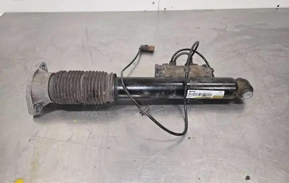 Mercedes-Benz GLC X253 C253 Rear shock absorber/damper A2533205500