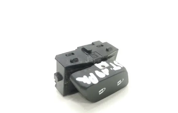 Opel Astra K Central locking switch button 13437276