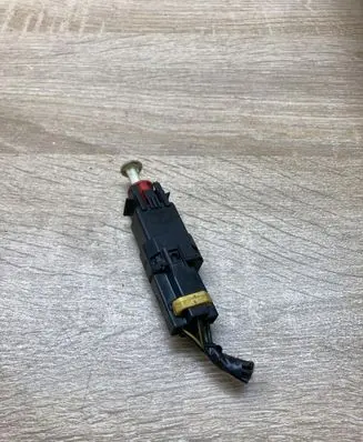 Opel Meriva A Brake pedal sensor switch 90460325