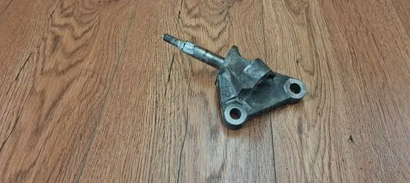 Renault Espace IV Gearbox mounting bracket 8200005176