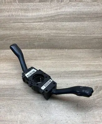 Volkswagen Golf IV Wiper turn signal indicator stalk/switch 8L0953513G 4B0953503H