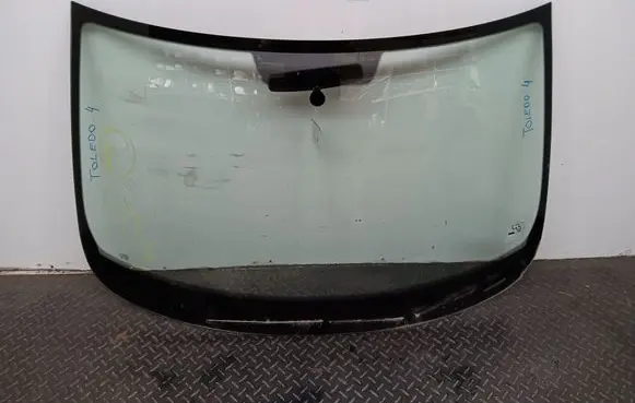 Seat Toledo IV (NH) Front windscreen/windshield window 7815AGSVW