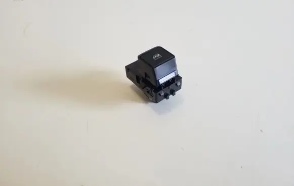 Nissan Qashqai J12 Electric window control switch 254116XL0A