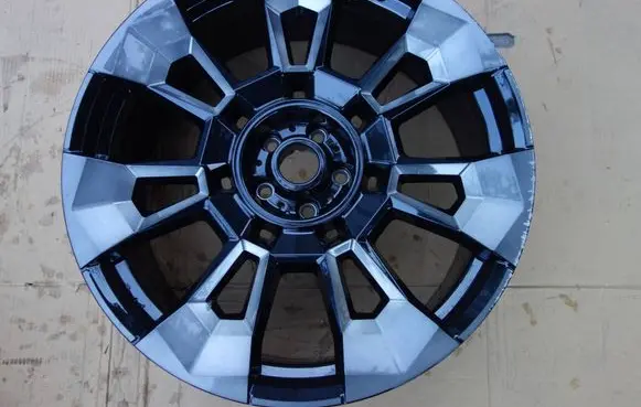 BMW XM R23 light alloy rim 6856021