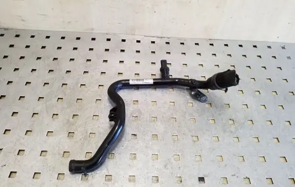 Audi A6 S6 C6 4F Engine coolant pipe/hose 059121070E