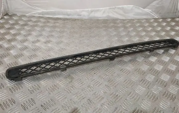 Toyota RAV 4 (XA30) Front grill 5311242040