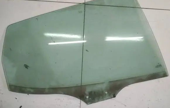 Mercedes-Benz A W168 Rear door window glass AS2