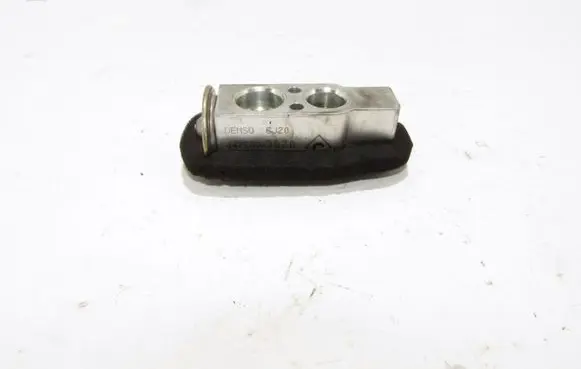 Toyota RAV 4 (XA30) Air conditioning (A/C) expansion valve 4475003070