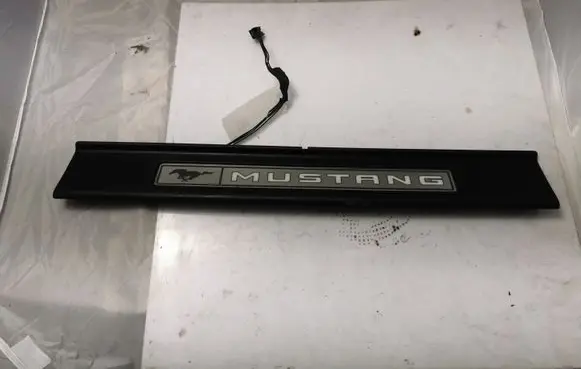 Ford Mustang VI Front sill trim cover FR3B6313222CH