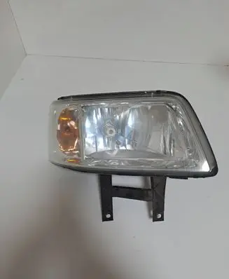Volkswagen Transporter - Caravelle T5 Headlight/headlamp 7H1941016S 0301191302 13661367