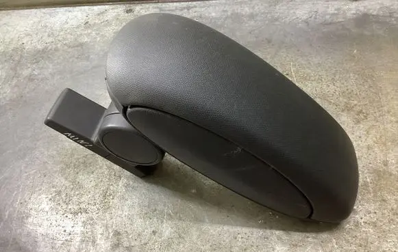 Mini Cooper Countryman R60 Armrest 8110845 18428710