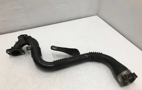 Nissan Juke I F15 Intercooler hose/pipe 104951A 1049601A 0281006029