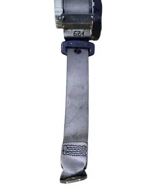 Mercedes-Benz C W203 Rear seatbelt 33009396