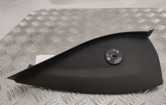 BMW 3 G20 G21 Dashboard side end trim 6805559