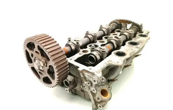 Jaguar XJ X350 Engine head 4R8Q6090AG