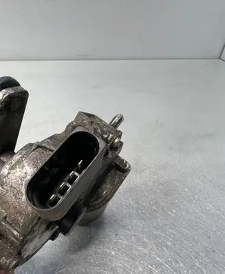 Volkswagen Transporter - Caravelle T5 Wiper motor 7E1955113