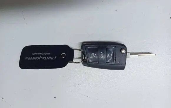 Volkswagen Polo VI Ignition key/card 2G6959752