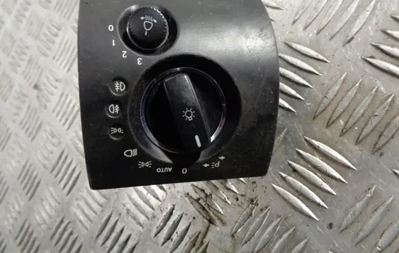 Mercedes-Benz ML W164 Light switch A1645453304