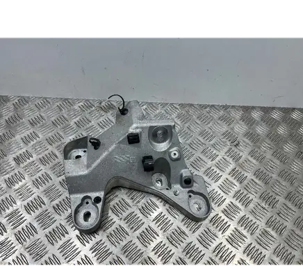 BMW X1 U11 Engine mounting bracket 9796439