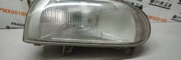 Volkswagen Golf III Headlight/headlamp 18474A