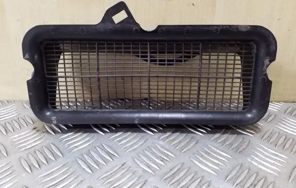 Volkswagen PASSAT B8 Air micro filter air duct channel part 5Q0815479