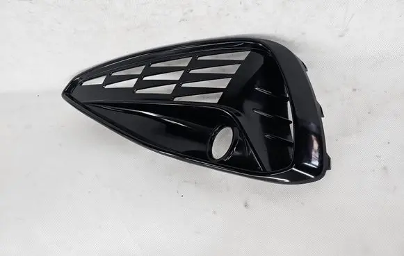 Hyundai i30 Front bumper lower grill 86563-G4510